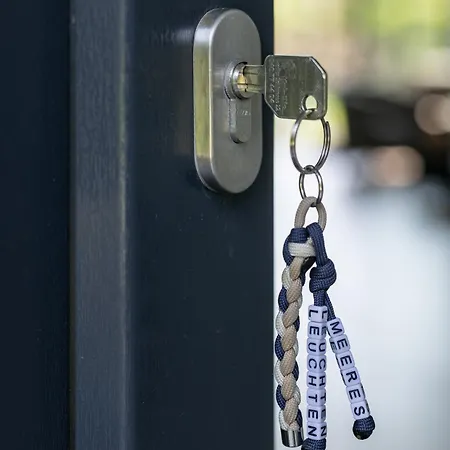 Reetdachhaus Meeresleuchten * Hohenkirchen (Nordwestmecklenburg)